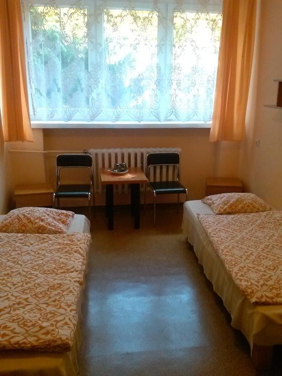 Pod Zielonym Kogutem Hostel Дужники Здрой Стая снимка