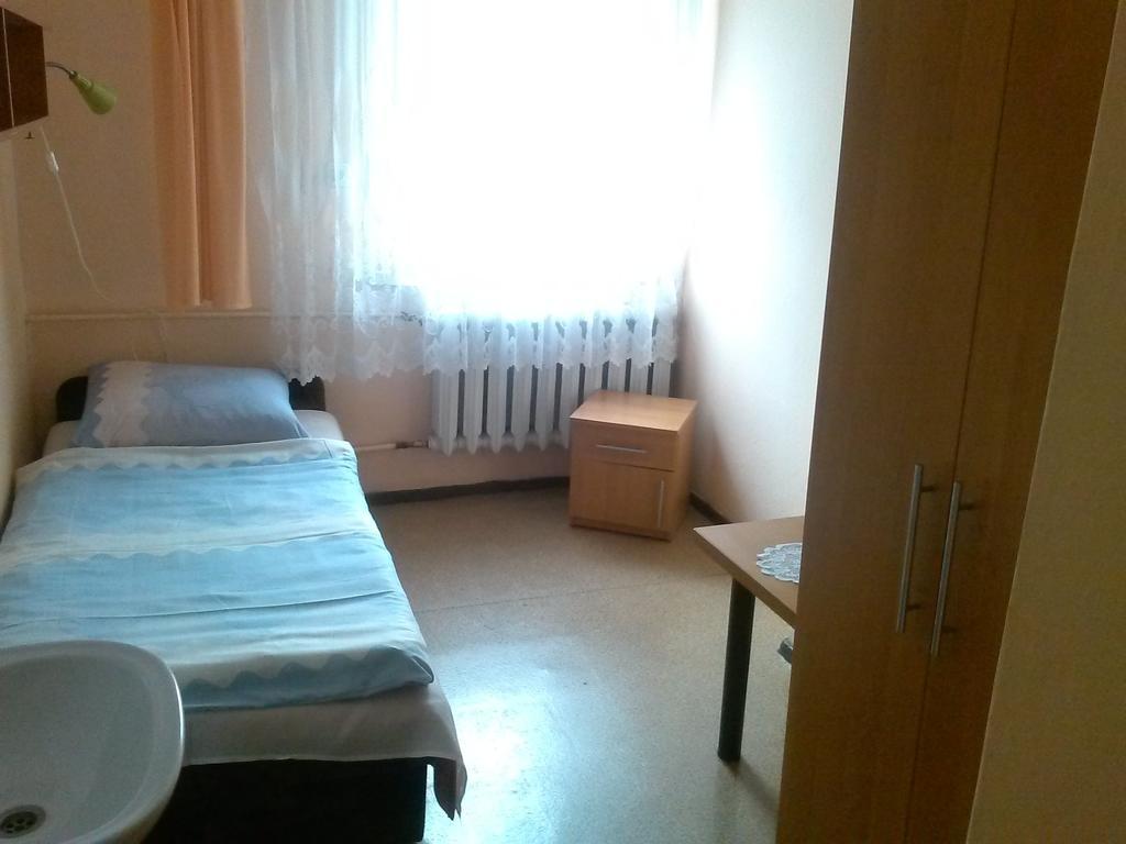 Pod Zielonym Kogutem Hostel Дужники Здрой Стая снимка