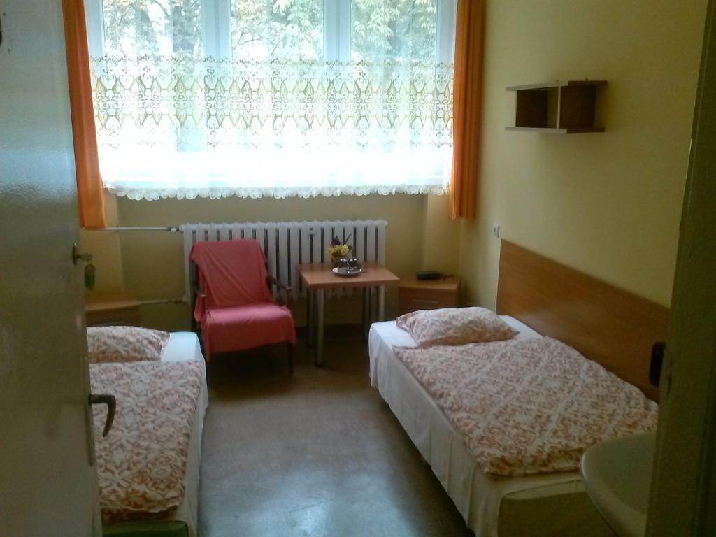 Pod Zielonym Kogutem Hostel Дужники Здрой Стая снимка