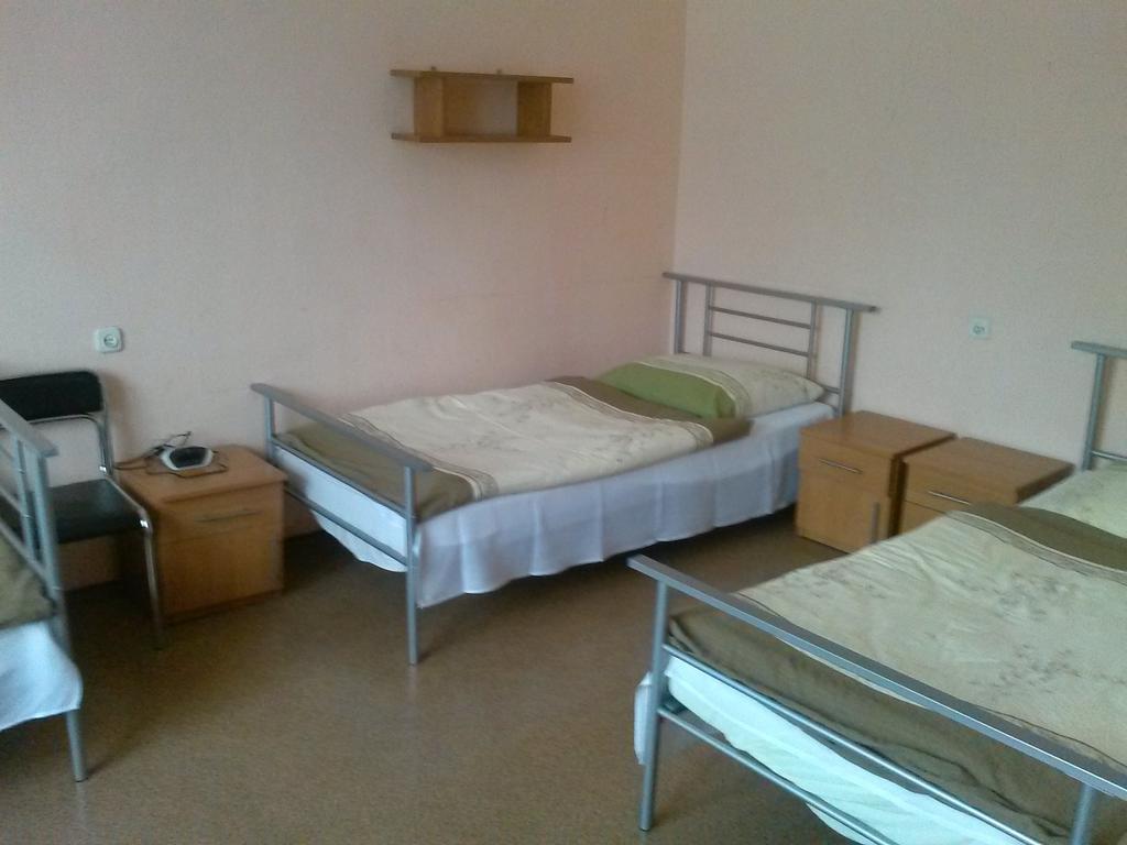 Pod Zielonym Kogutem Hostel Дужники Здрой Стая снимка