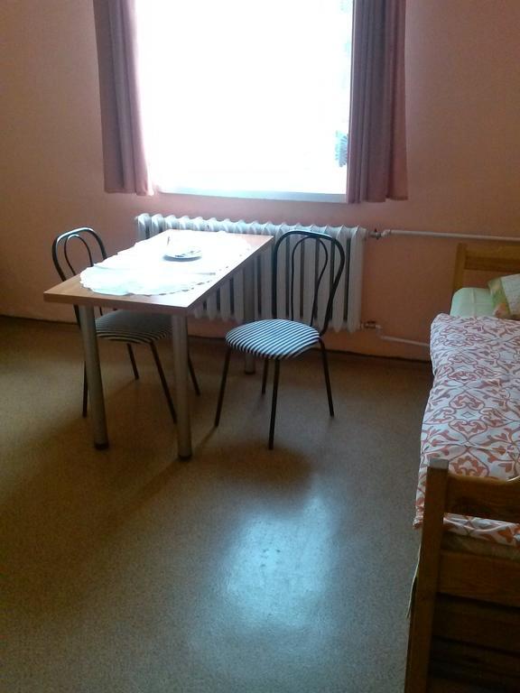Pod Zielonym Kogutem Hostel Дужники Здрой Стая снимка